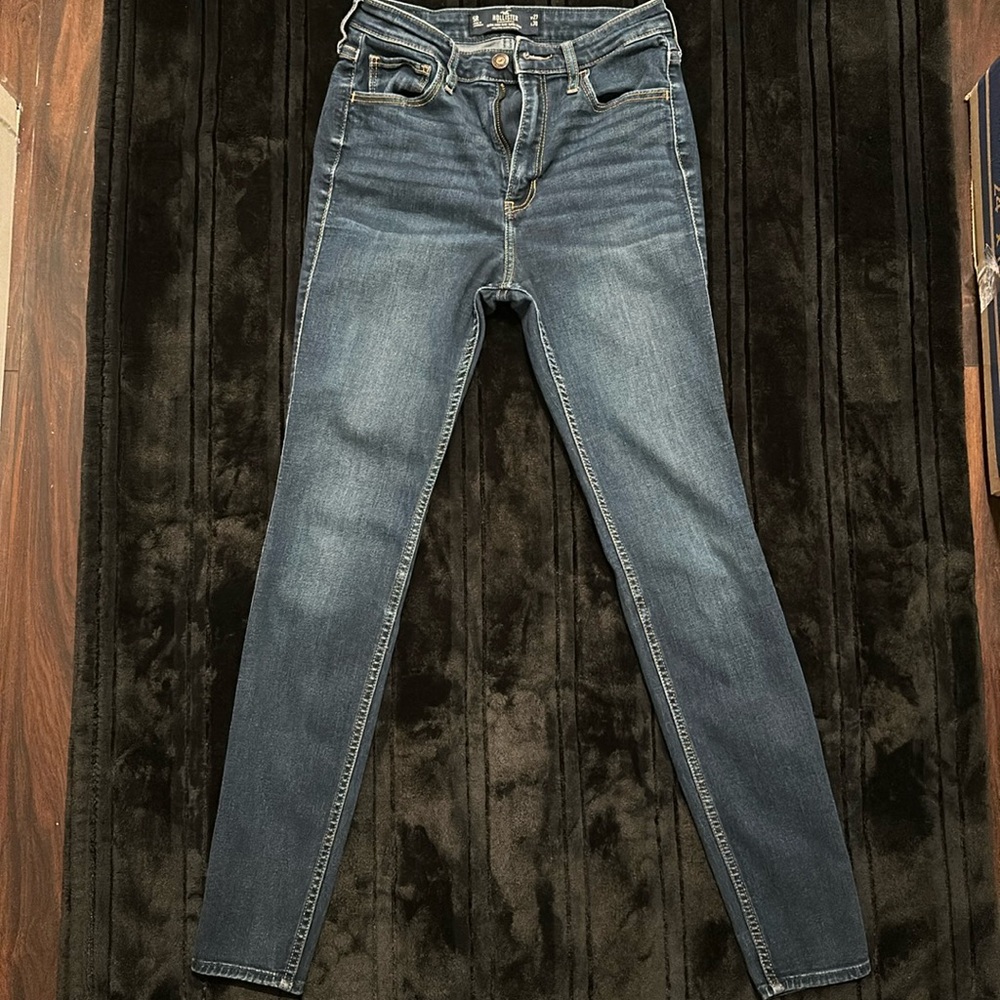 Hollister Ultra High Rise Super Skinny Jeans